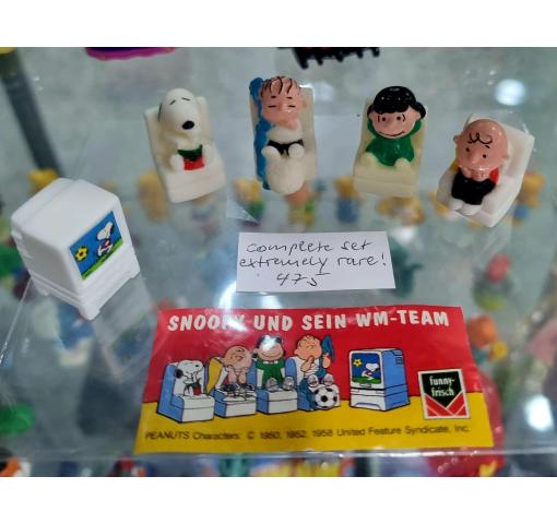 PEANUTS, Funny Fresh  Snoopy´s  Football World Cup Team 1994